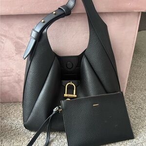 Dkny bag with wristlet